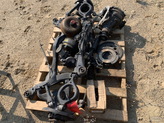 Pallet of vehicle parts